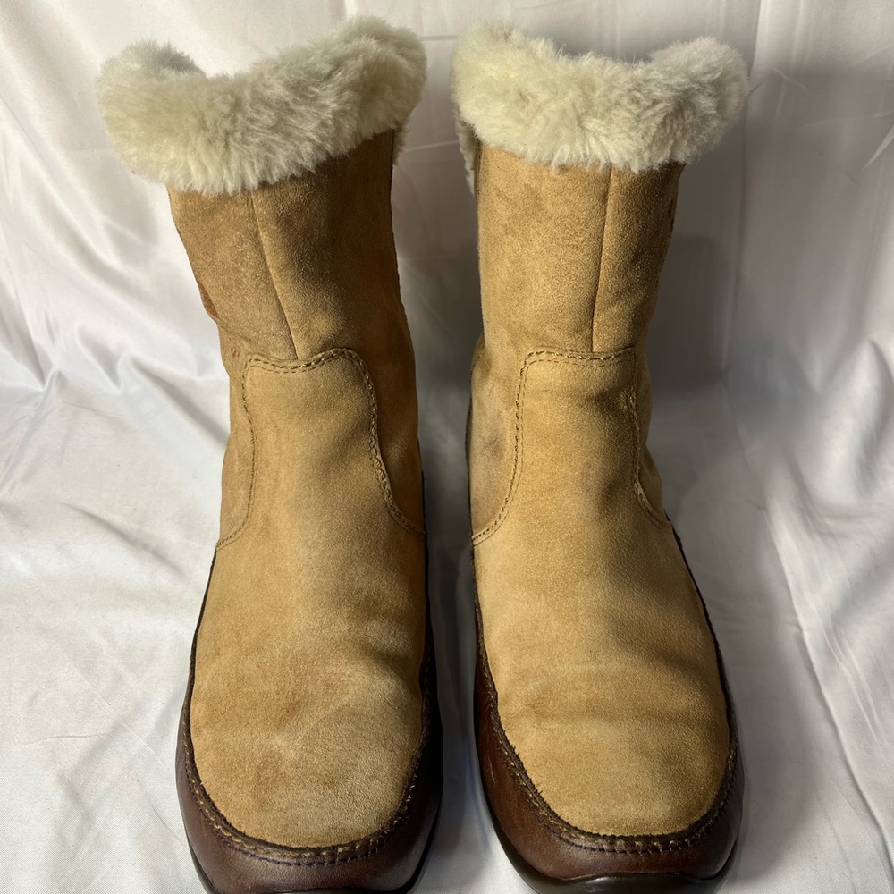 The North Face Anna Purna Brown Suede Winter Boots Woman’s Sz 9